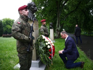 Kraków: Prezydent złożył kwiaty pod pomnikiem Wincentego Witosa