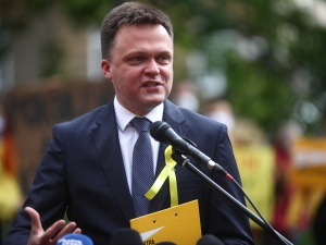 "Moją żonę zostawcie w spokoju!". Hołownia zapowiada procesy