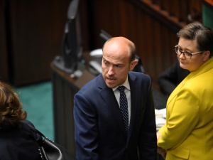 Ostro po wystąpieniu Morawieckiego w Sejmie. Budka: "Gdyby premier miał honor..."