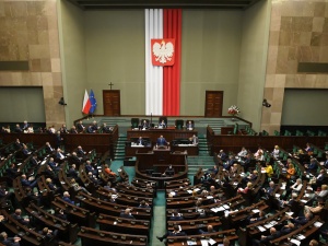 Głosowanie nad wnioskiem o wotum zaufania już dziś? Nieoficjalne informacje z Kancelarii Sejmu