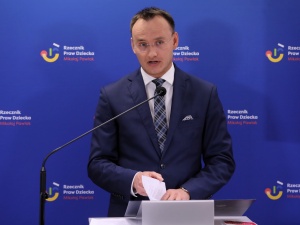 Rzecznik praw dziecka ujawnia: Mój poprzednik zamiótł pod dywan sprawę Zatoki Sztuki