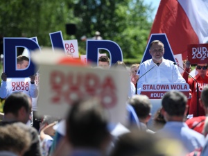 Bon turystyczny 500 zł na każde dziecko już w te wakacje? Jest zapowiedź Andrzeja Dudy