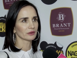 "Czy ten jaszczur nie chce wykończyć psychicznie naszych dzieci?". Kołakowska atakuje m.in. Szumowskiego