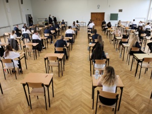 Wyciekły pytania maturalne z języka polskiego? CEK: "Składamy zawiadomienie na policję"