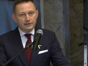 "Tęczowe disco pod Pałacem Prezydenckim". Rabiej: Prowokacja w kremlowskim stylu. G. Stonewell: Pod Pałac