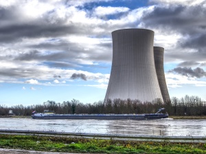 Minister klimatu: Budowa polskiej elektrowni atomowej może ruszyć w 2026 roku