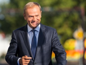 "Nie chodzi o zakup dżemu i dobrze o tym wiesz". Internauci ostro odpowiadają na szyderstwo Tuska