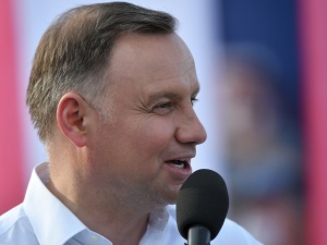 PAD "znokautował" Trzaskowskiego. "Uważa, że ze wszystkim sam sobie poradzi, a potem pęka mu rura"