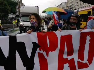 [TYLKO U NAS] Feministki, KOD-owcy i środowiska LGBT w Warszawie pod hasłem "#wyPAD". Rzymkowski punktuje