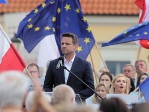 Leszczyna: "Nie jesteśmy gotowi na uczciwego polityka". Kuźmiuk: "Dali więc Trzaskowskiego"