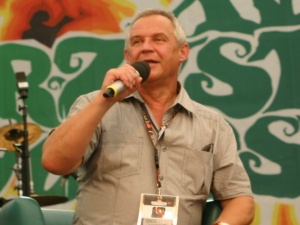 Marek Kondrat ujawnił swoje podejście do LGBT? Aktor zamieścił wymowne zdjęcie