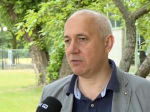 Brudziński do Wielowieyskiej: "Dziś się nie oburzam, tylko trzymam za brzuch ze śmiechu"