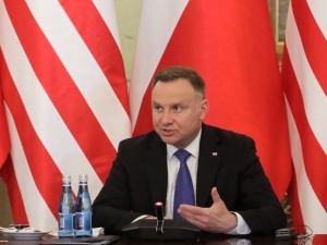 Hiszpańskie media o wizycie Dudy: Trump wybrał swojego silnego człowieka UE