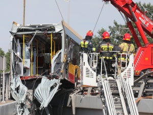 Nowe doniesienia ws. tragedii w Warszawie: Kierowca wielokrotnie łamał przepisy drogowe