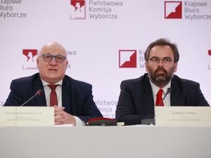 "Można uznać, że jest rekordowa". PKW podała frekwencję na godz. 12