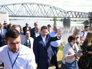 Trzaskowski ws. ulewy i zalań: "Rozważaliśmy, czy wracać do Warszawy, ale..."