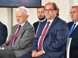 Minister: Podjąłem decyzję o rezygnacji z prenumeraty "Faktu"