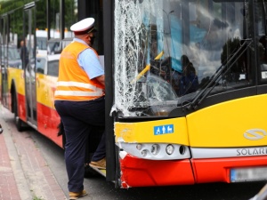 NaTemat o kolejnym kierowcy w-wskiego autobusu pod wpływem narkotyków: Poważne pytania o zarządzanie W-wą