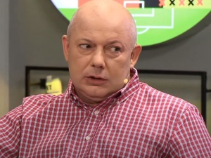 "Co wie rolnik z ryjem w zgniłych truskawkach? Ks. pedofil mu podpowie". Haniebny wpis byłego piłkarza