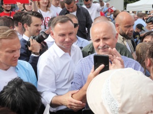 [NAJNOWSZY SONDAŻ] IBRIS dla "Polityki": Kto wygra II turę? Niecały 1 pp. przewagi zwycięzcy
