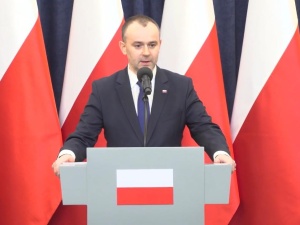 Min. Mucha: Zaproszenie prezydenta dla Rafała Trzaskowskiego jest aktualne