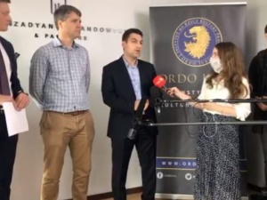 [transmisja online] Konferencja prasowa ws. chłopca z Holandii i ucieczki z rodzicami do Polski