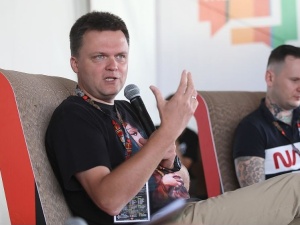 Sensacyjny sondaż Social Changes! Ugrupowanie Hołowni wyprzedza Platformę