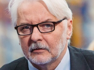 "Wizyty Donalda Tuska i Sławomira N. na wschodzie wyglądały jak wyprawy Alibaby po skarby"