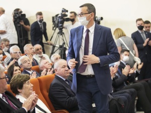 "Liczba konstytucyjnych ministrów zmniejszy się nawet o połowę". Najnowsze przecieki ws. rekonstrukcji