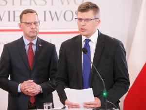 Wiceszef MS: "To sztandarowe, lewackie, neomarksistowskie narzędzie do niszczenia polskiej rodziny"