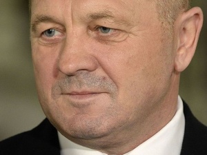 PSL wejdzie w koalicję z PiS. Sawicki odpowiada