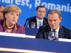 Oho. Tusk skomentował wzrost zakażeń w Polsce: "Im bardziej bezradna i skorumpowana władza..."