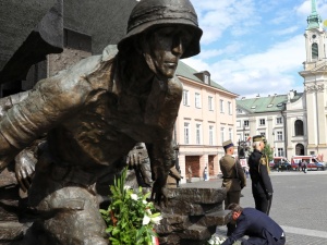 Ambasada Niemiec w 76. rocznicę Powstania Warszawskiego: "Na znak głębokiego bólu i wstydu..."