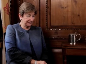 Paweł Jędrzejewski: Angielska baronessa rodem z Ustrzyk Dolnych, czyli paradoksy żydowskich losów