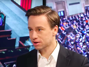 Bosak: Przejrzałem Newsweeka, by zobaczyć co napisali w okładkowym tekście "Ordo Rusis"