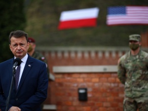 [video] Min. Błaszczak: Ta umowa kształtuje relacje polsko-amerykańskie, na dziesięciolecia mówi...