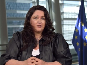 "Okazuje się, że odebrano fundusze UE samorządom, które w ogóle nie podjęły uchwał dot. ideologii LGBT"