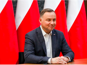 Senator KO przeciwny bojkotowi zaprzysiężenia prezydenta Dudy. "Ochłońmy!"