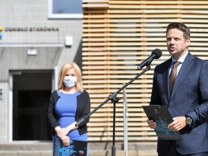 Warszawa: Prawie 200 tys. zł kosztowały podróże Rafała Trzaskowskiego i jego zastępców