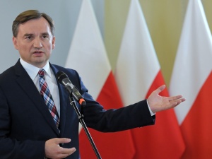 Ziobro do komisarz Mijatovic: "Niech się Pani wstydzi swojego apelu w obronie agresora i przeprosi..."