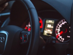 Nieoficjalne ustalenia "Rz": Limuzyna premier Szydło jechała z prędkością 85 km/h. Nie miała polisy AC