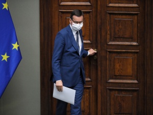 Skandaliczne artykuły "Onetu" i "Newsweeka" o wojnie polsko-bolszewickiej. Premier reaguje