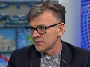 „Żebyśmy wyszli wreszcie z tego zapętlenia, z tego budowania histerii”. Życzenia dla nowego ministra