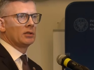 "Żydów mordowali towarzysze od Sobiesiaka i z AL". Cenckiewicz odpowiada Gduli
