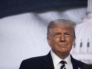 [WIDEO] Donald Trump pisze "We want GOD" i publikuje swoje przemówienie z Placu Krasińskich"