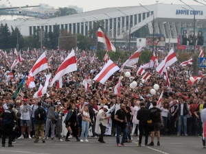 Białoruś: Bez doniesień o interwencji milicji podczas przemarszu demonstrujących