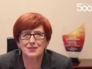 Minister Elżbieta Rafalska z okazji pierwszej rocznicy programu Rodzina 500+