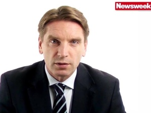 Ta chwila, gdy Lis broni Dudy i Macierewicza przed własnym portalem, lepsza niż Prima Aprilis