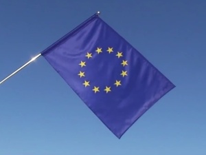 Spór o praworządność: UE może Polskę ukarać finansowo w innym trybie. Grożą olbrzymie grzywny