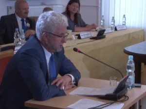 [video] Komisja Weryfikacyjna: "Czy rozmawialiście o wyrzucanych ludziach?" Urzędnik: "Nie pamiętam"